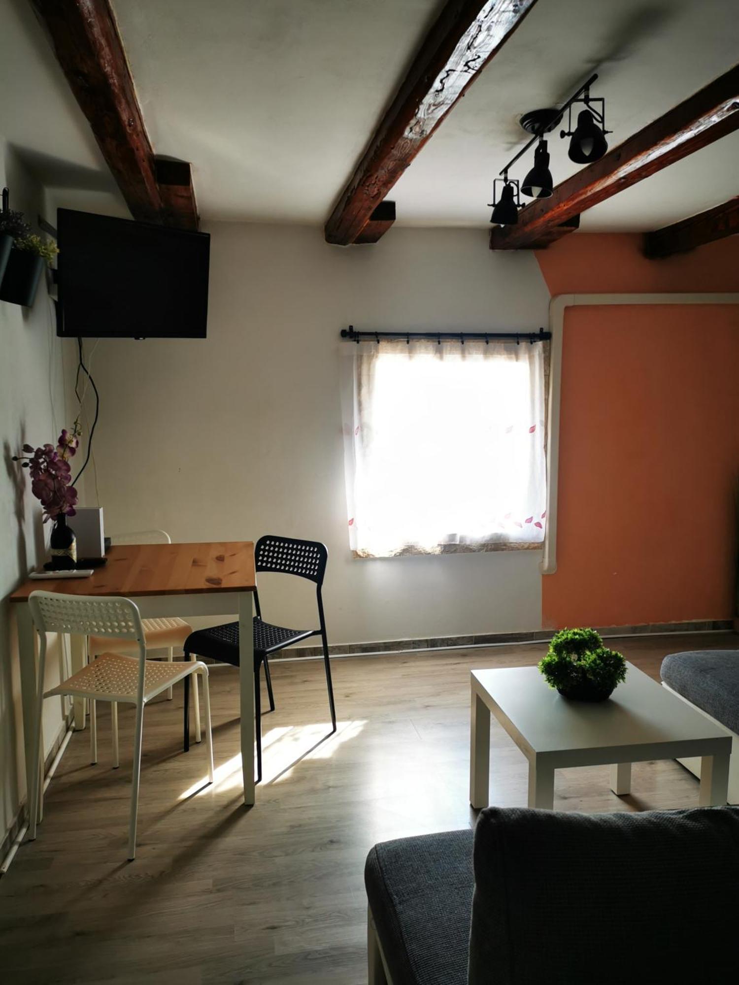Attica Apartment Pula Exterior photo